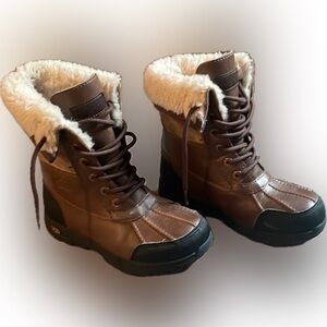 UGG Butte II Brown Winter Boots VGUC Sz Men’s 6/ Women’s 7.5/ Euro 38